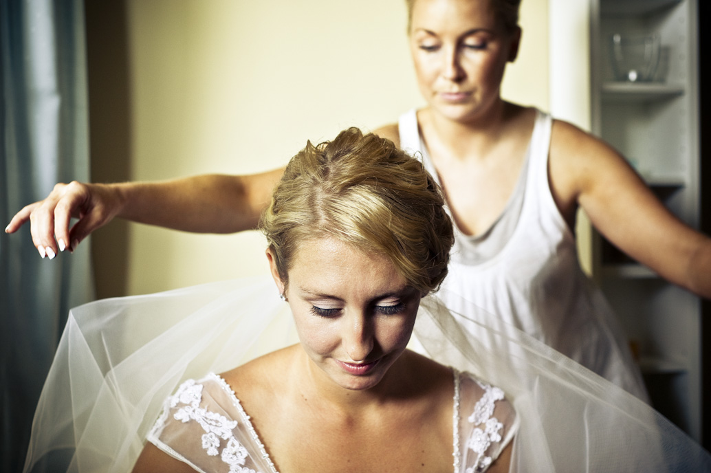 Bride's preparation before her wedding